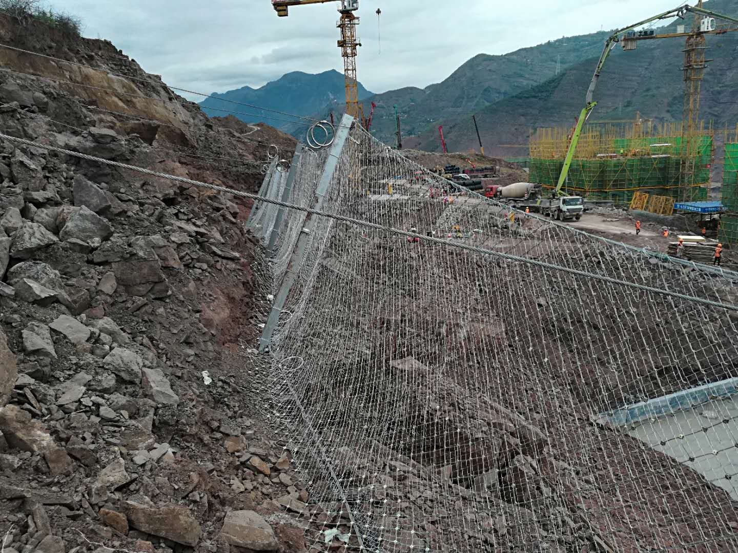 被動(dòng)防護(hù)網(wǎng)