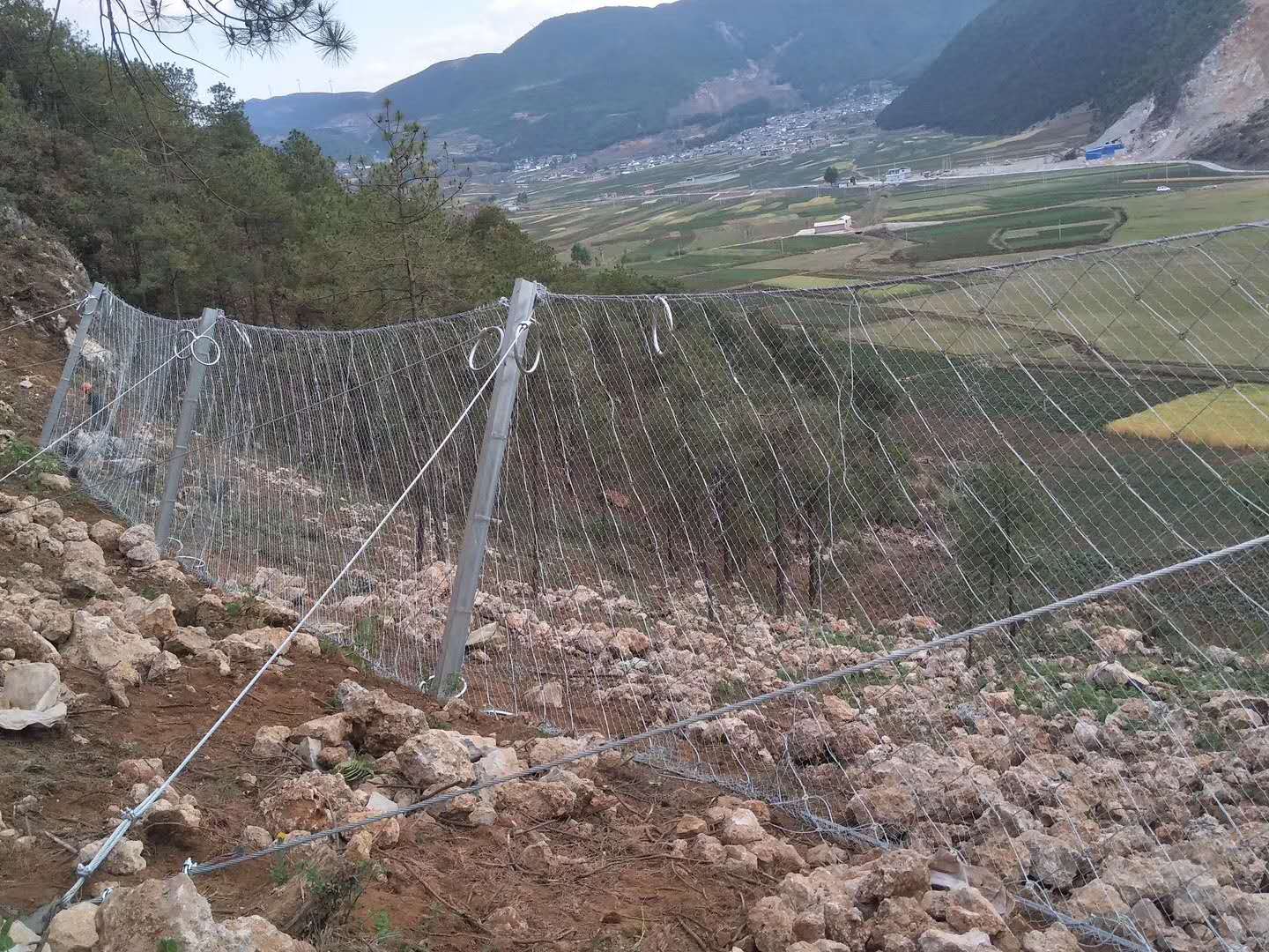 被動(dòng)防護(hù)網(wǎng)